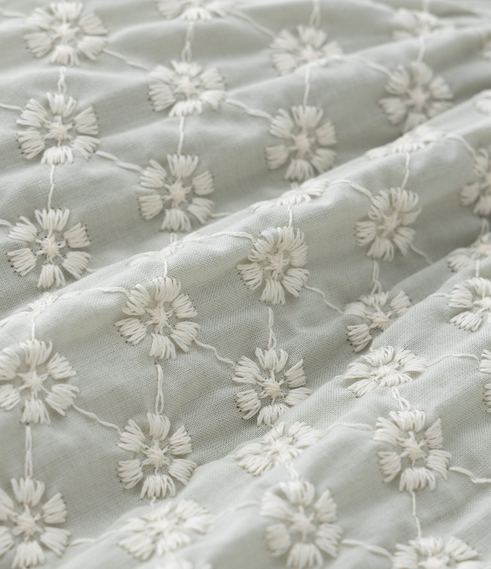 Vestido Infantil em Laise com Textura de Florzinhas - Tam 1 a 5 Anos Verde 3