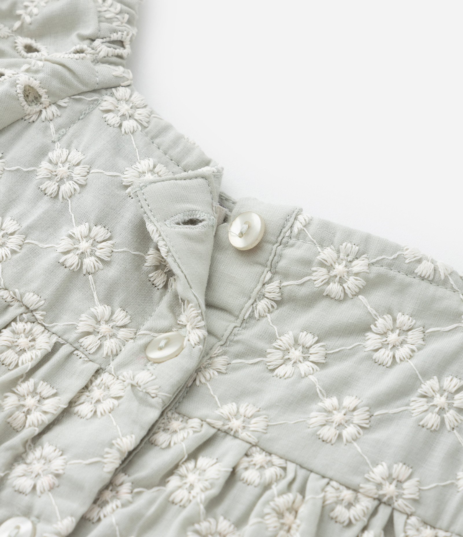 Vestido Infantil em Laise com Textura de Florzinhas - Tam 1 a 5 Anos Verde 4