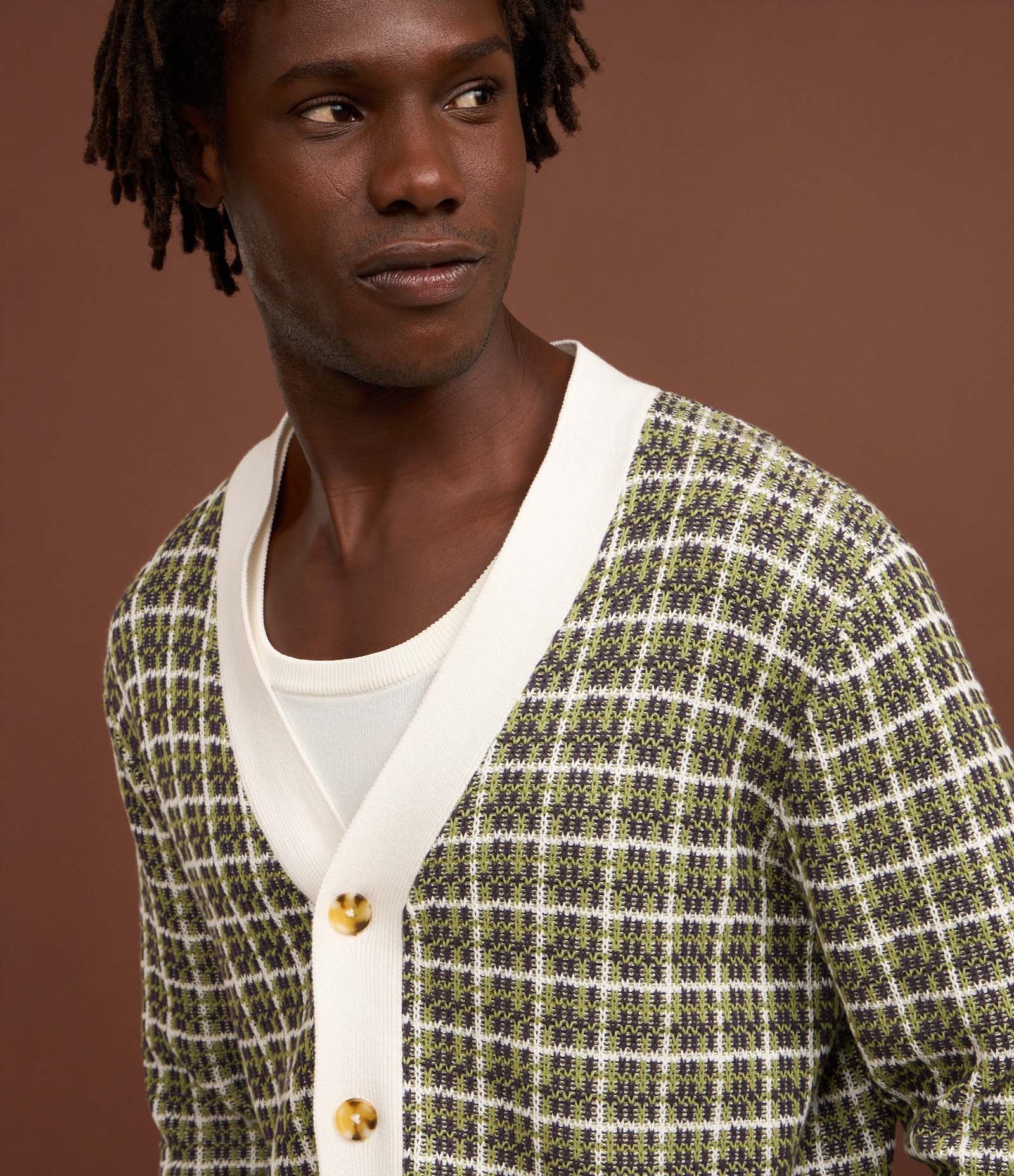 Cardigan Comfort em Tricô com Textura Verde/Bege/Branco 5