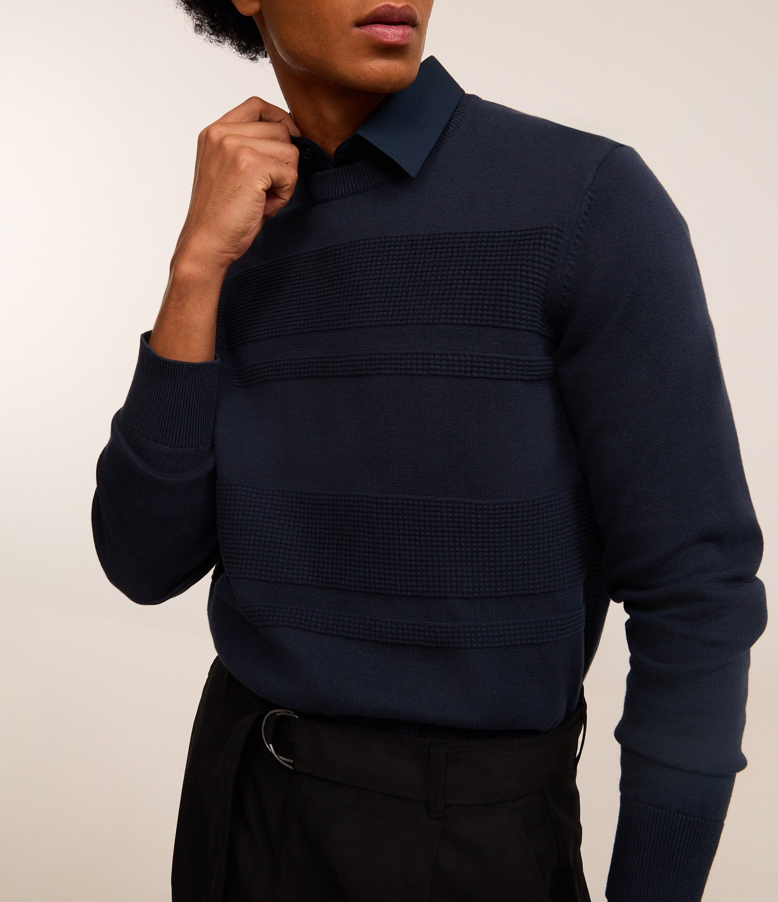 Suéter em Tricô com Textura em Listras Azul Marinho 3