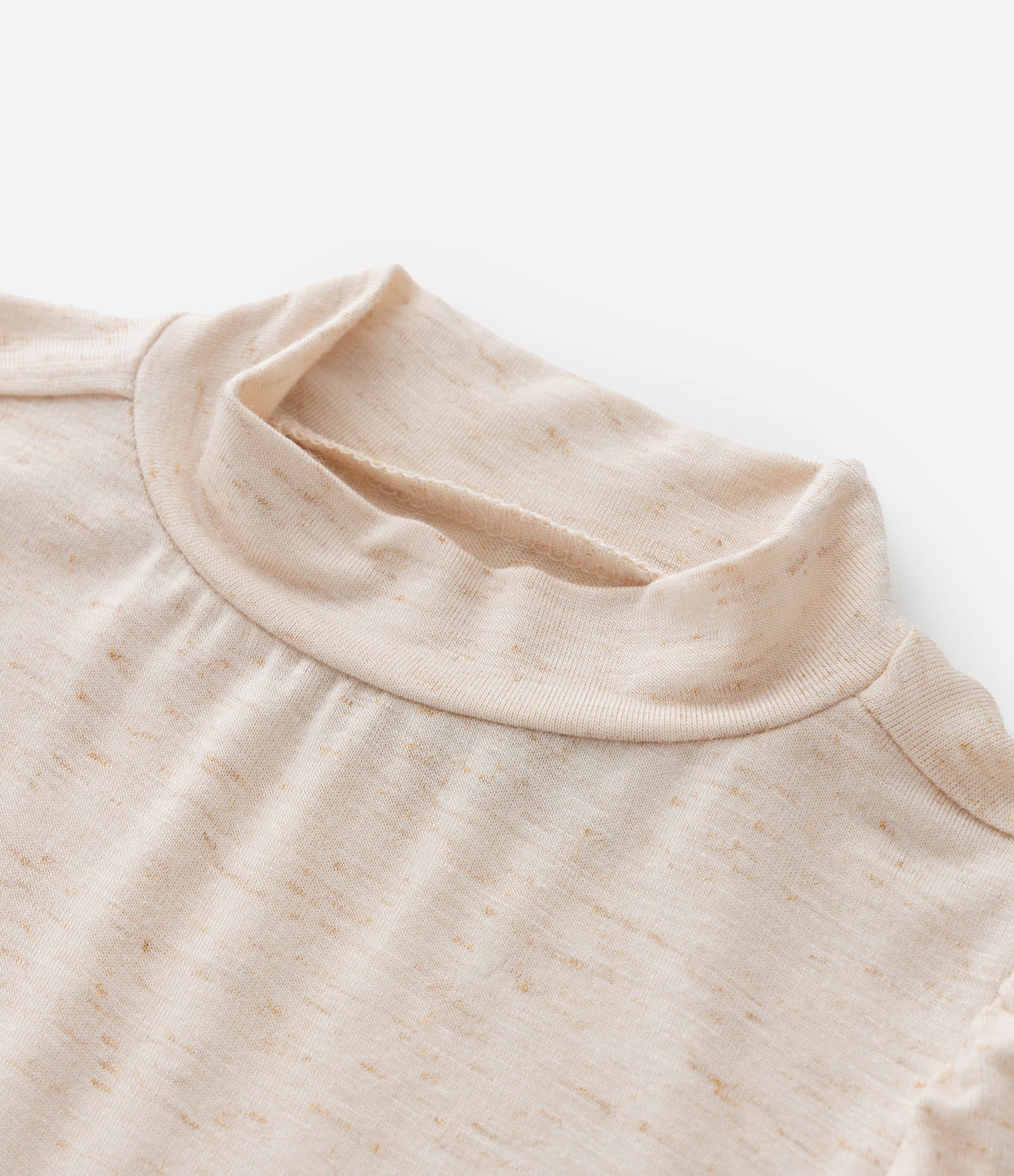 Blusa Infantil com Manga Bufante e Gola Alta - Tam 1 a 5 Anos Bege 5