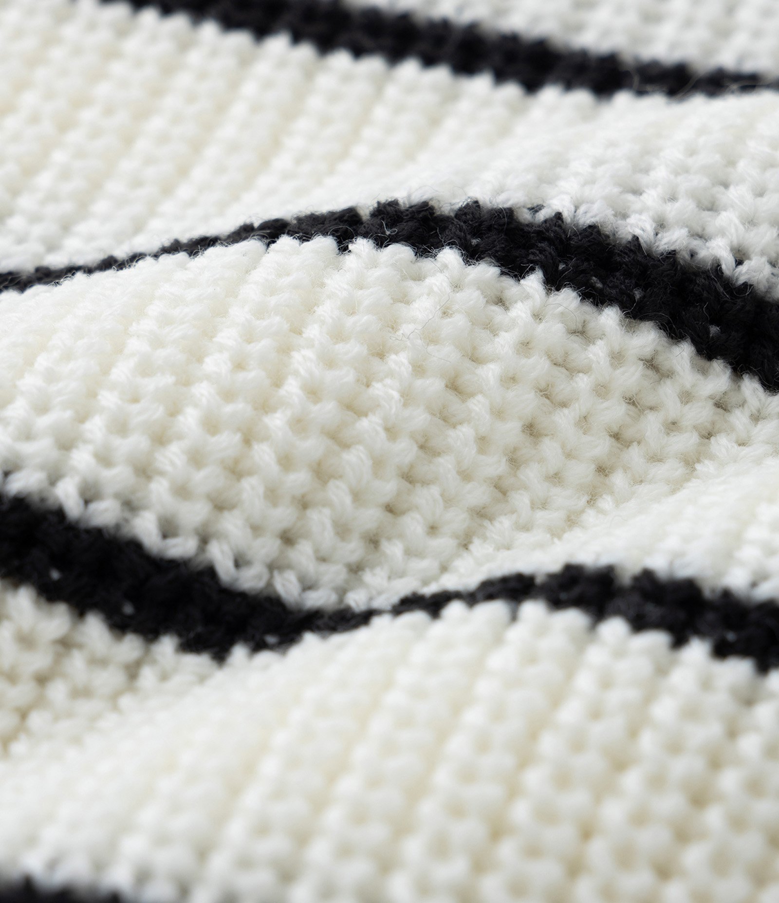 Suéter em Tricô com Listras Curve & Plus Size Off White 6