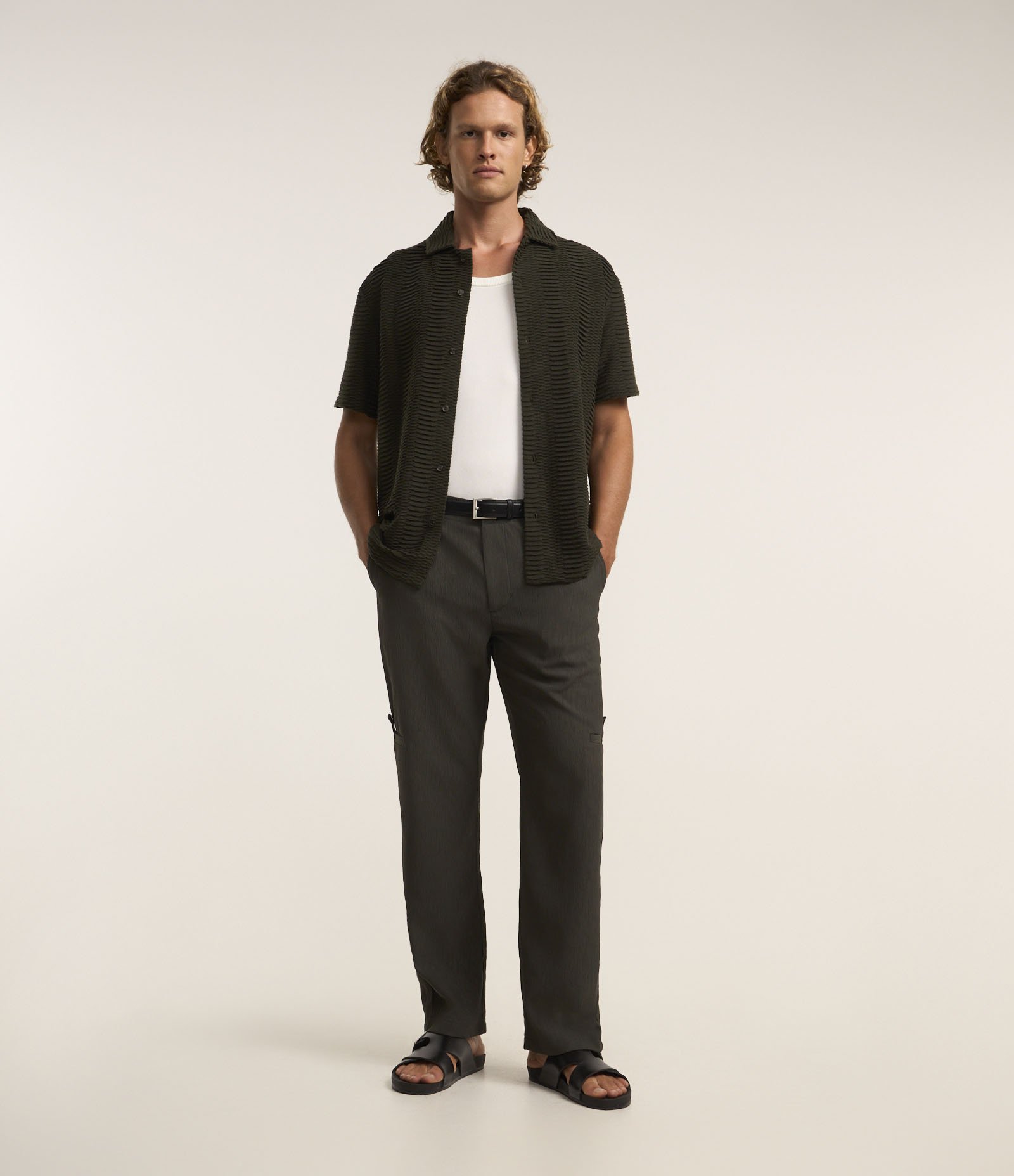 Camisa Boxy com Textura Enrugada Cinza 2