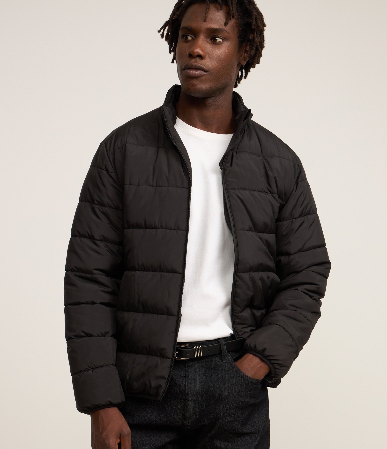 Jaqueta em Microfibra com Zíper Preto 1