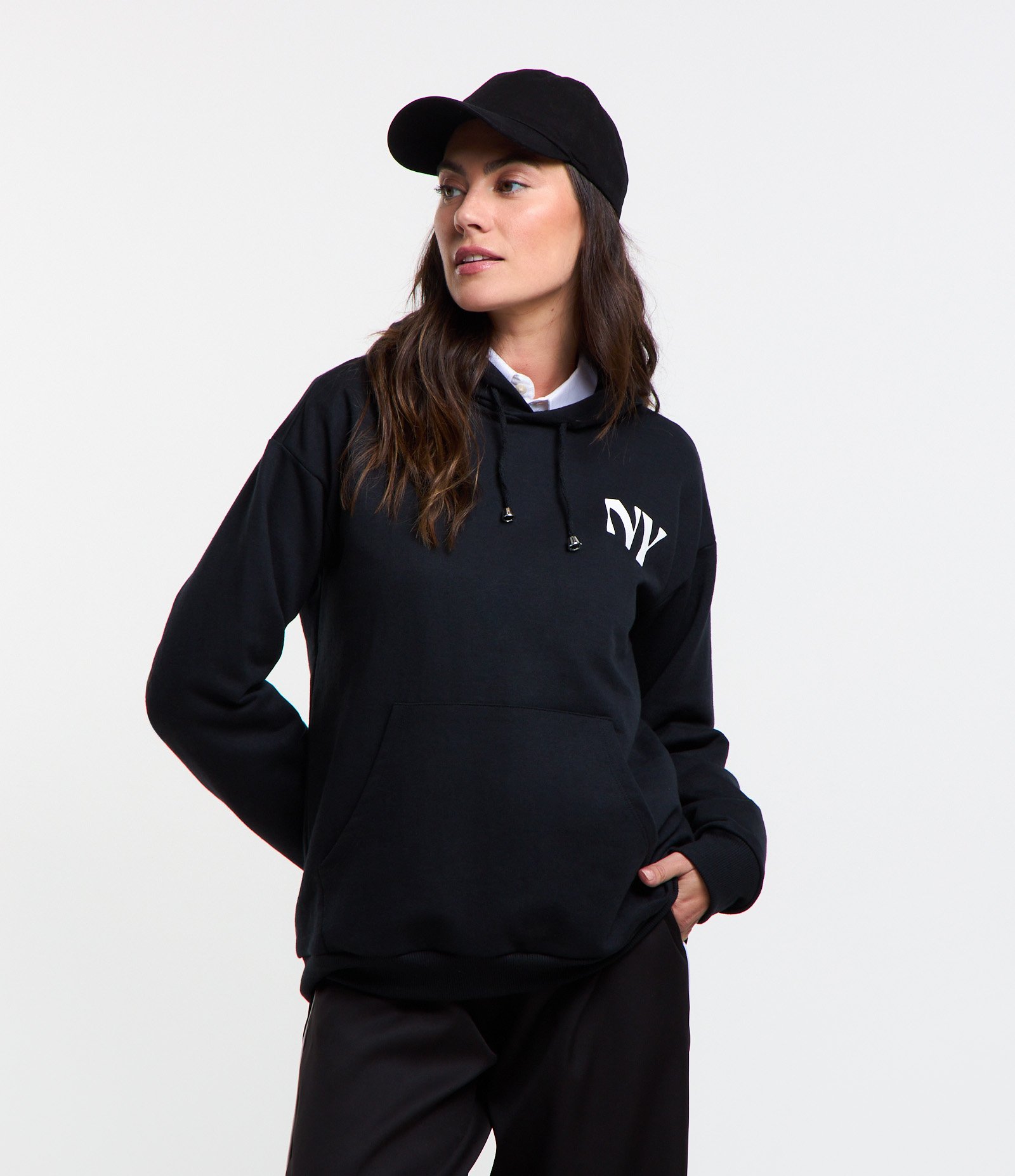 Blusa em Moletom com Capuz e Estampa NY Preto 1