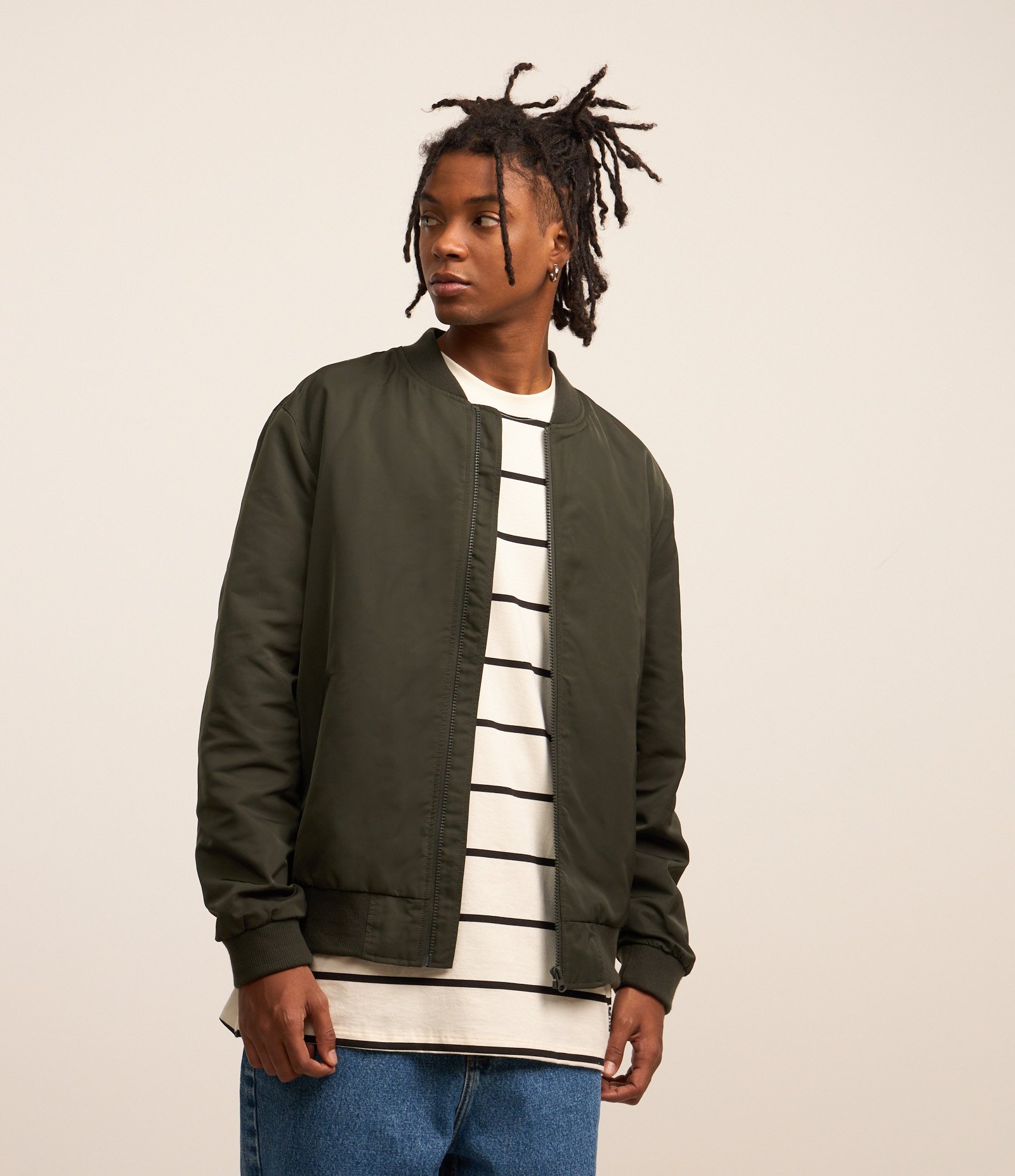 Jaqueta Bomber Aberta com Zíper Verde 1