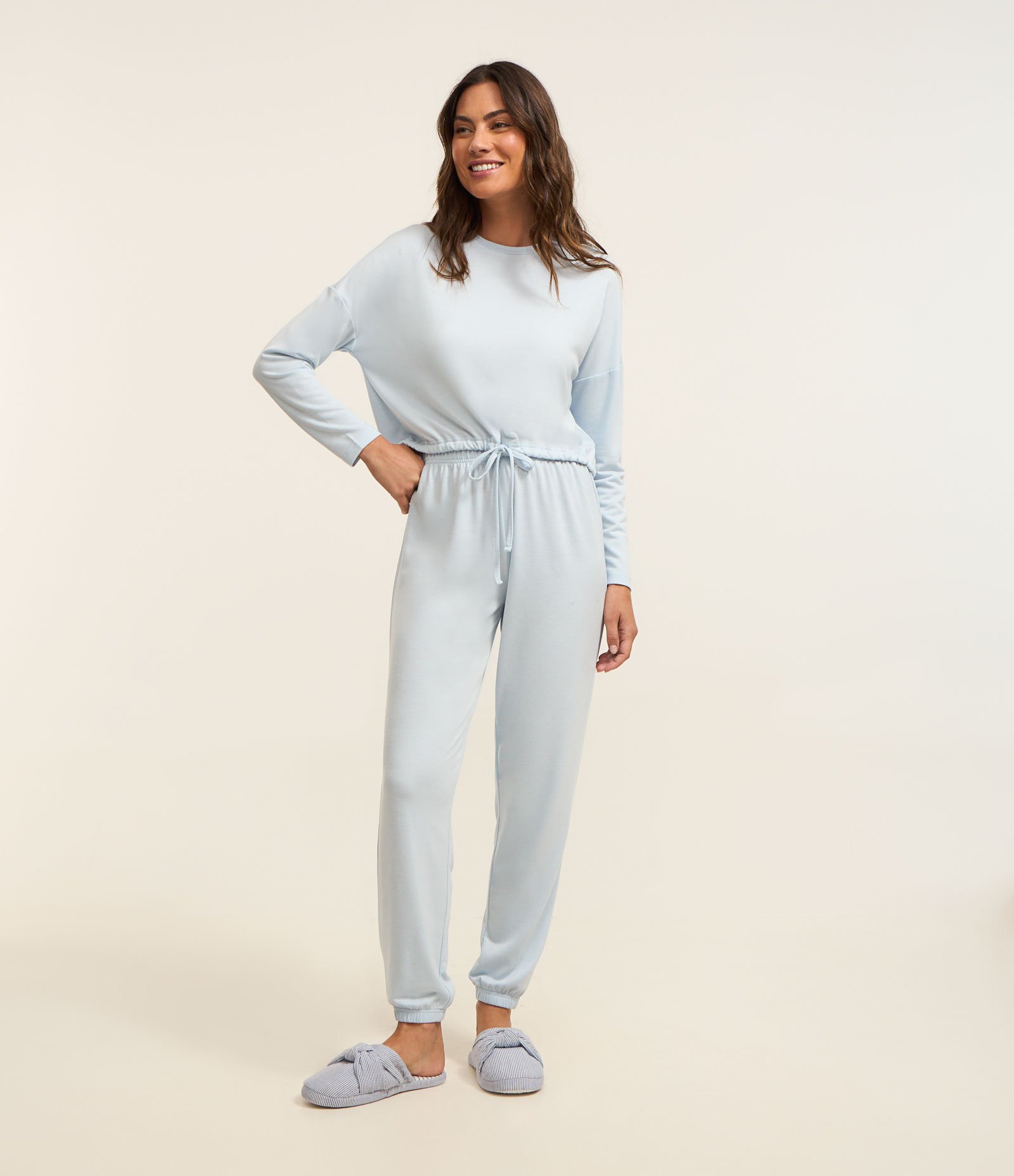 Pijama Longo em Poliviscose com Amarração na Barra Azul 1