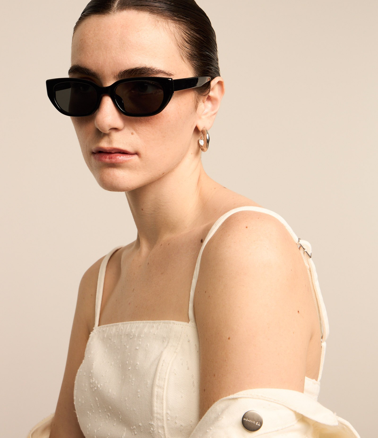 Blusa Cropped Jeans com Recortes e Alças Finas Off White 3