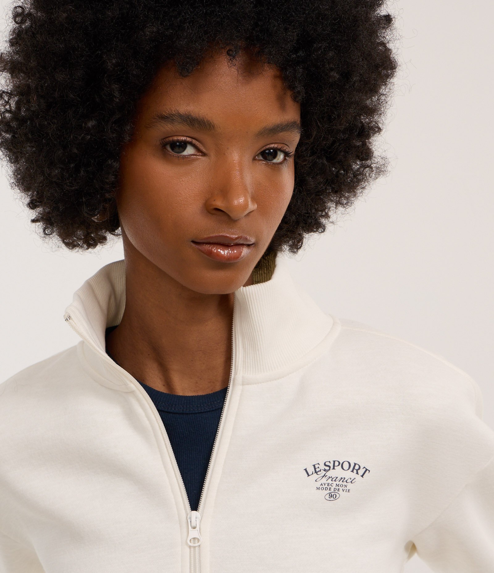 Jaqueta em Moletom com Forro Fleece e Estampa Lesport Branco 1