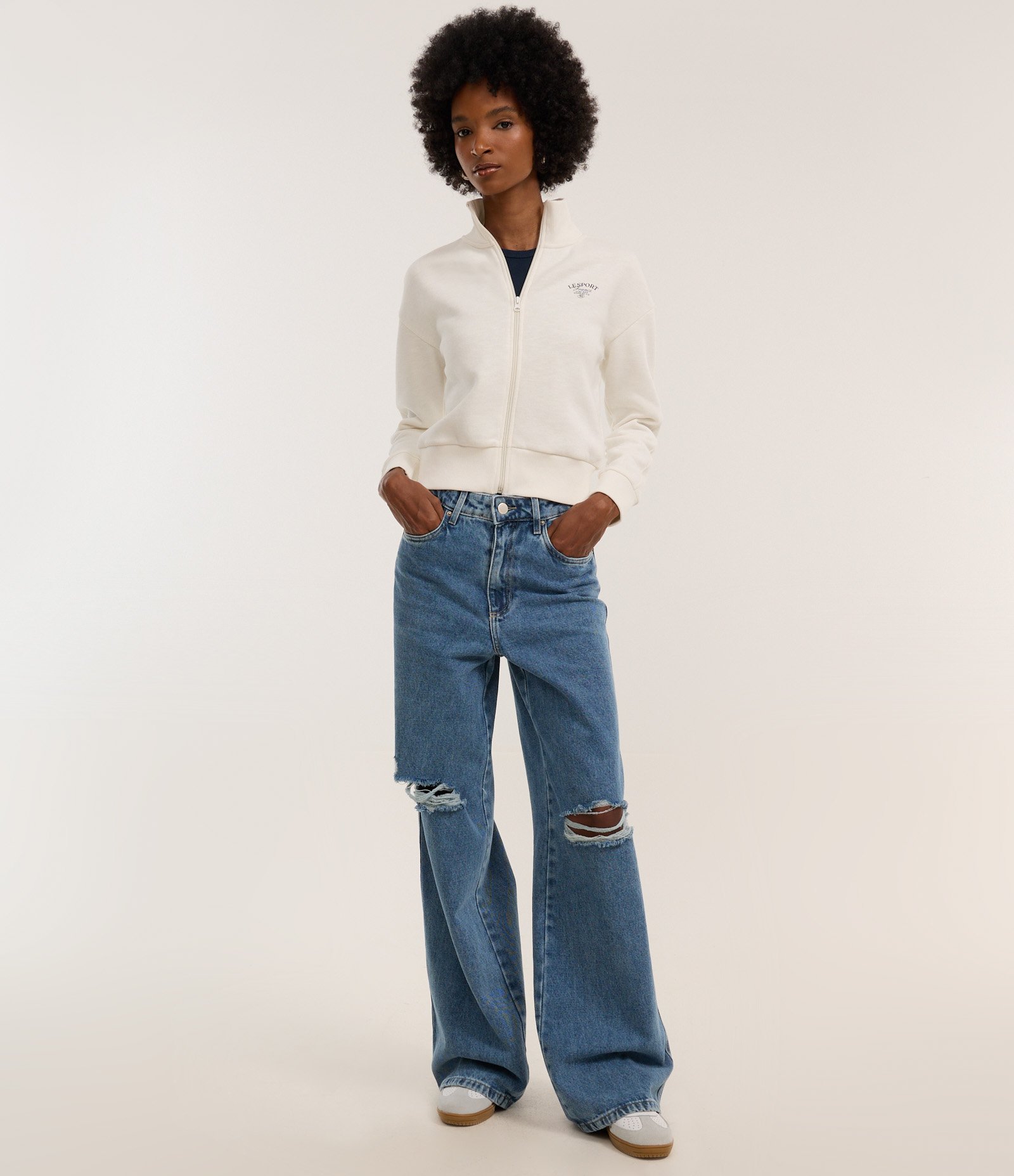 Jaqueta em Moletom com Forro Fleece e Estampa Lesport Branco 2