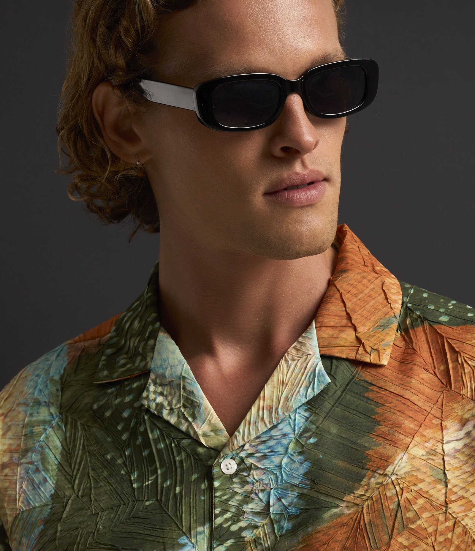 Camisa Comfort com Textura e Estampa de Penas de Pavão Verde/Laranja/Azul 5