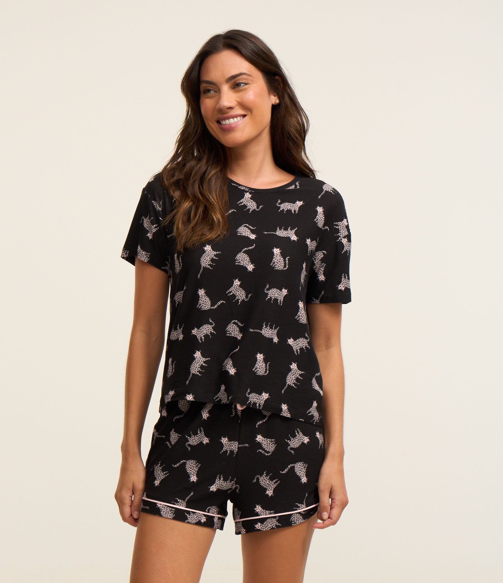 Blusa de Pijama com Estampa de Gatos Onça Preto 2