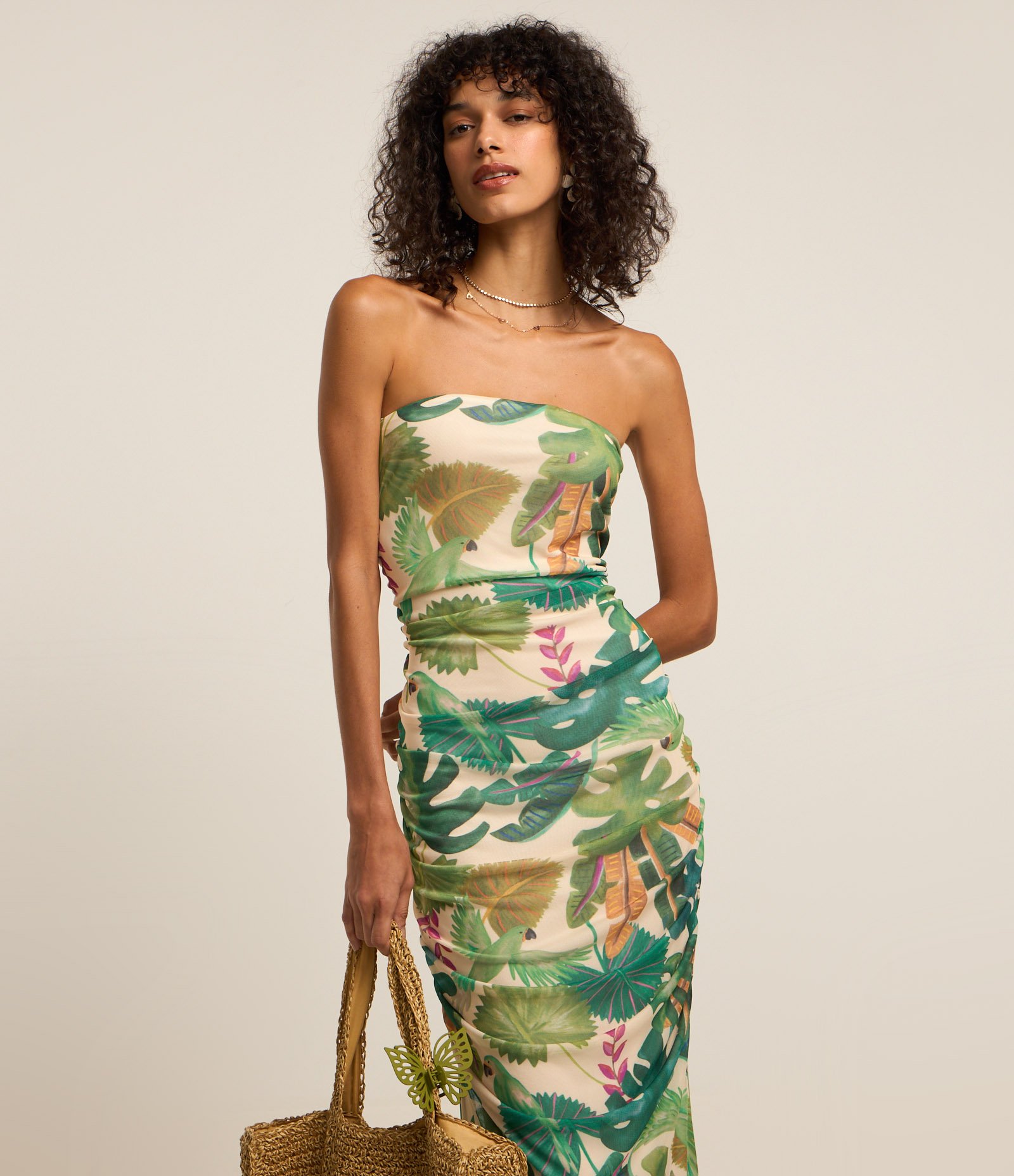 Vestido New Midi Tomara que Caia em Tule com Drapeado e Estampa Floral Multicores 2