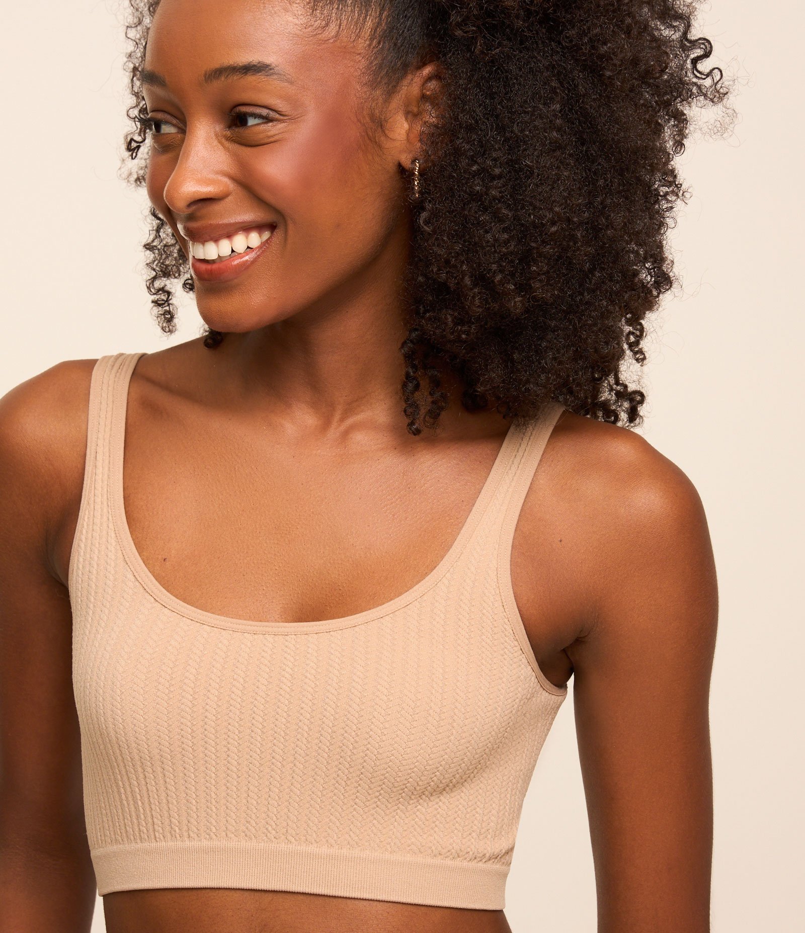 Sutiã Top Sem Bojo e Sem Aro em Poliamida com Textura Canelada Bege 4