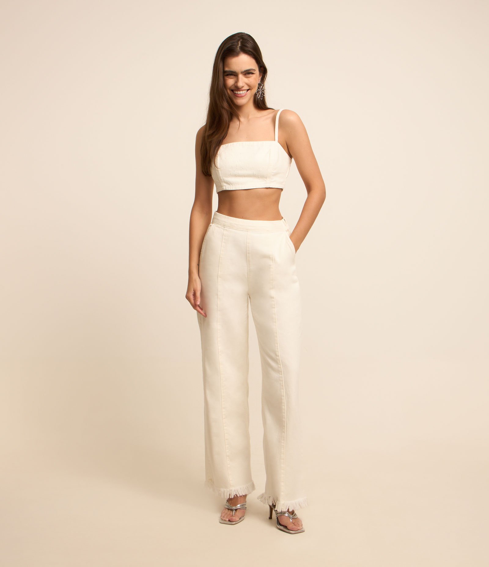 Calça Reta Alfaiatada em com Barra Desfeita com Franjas Off White 1