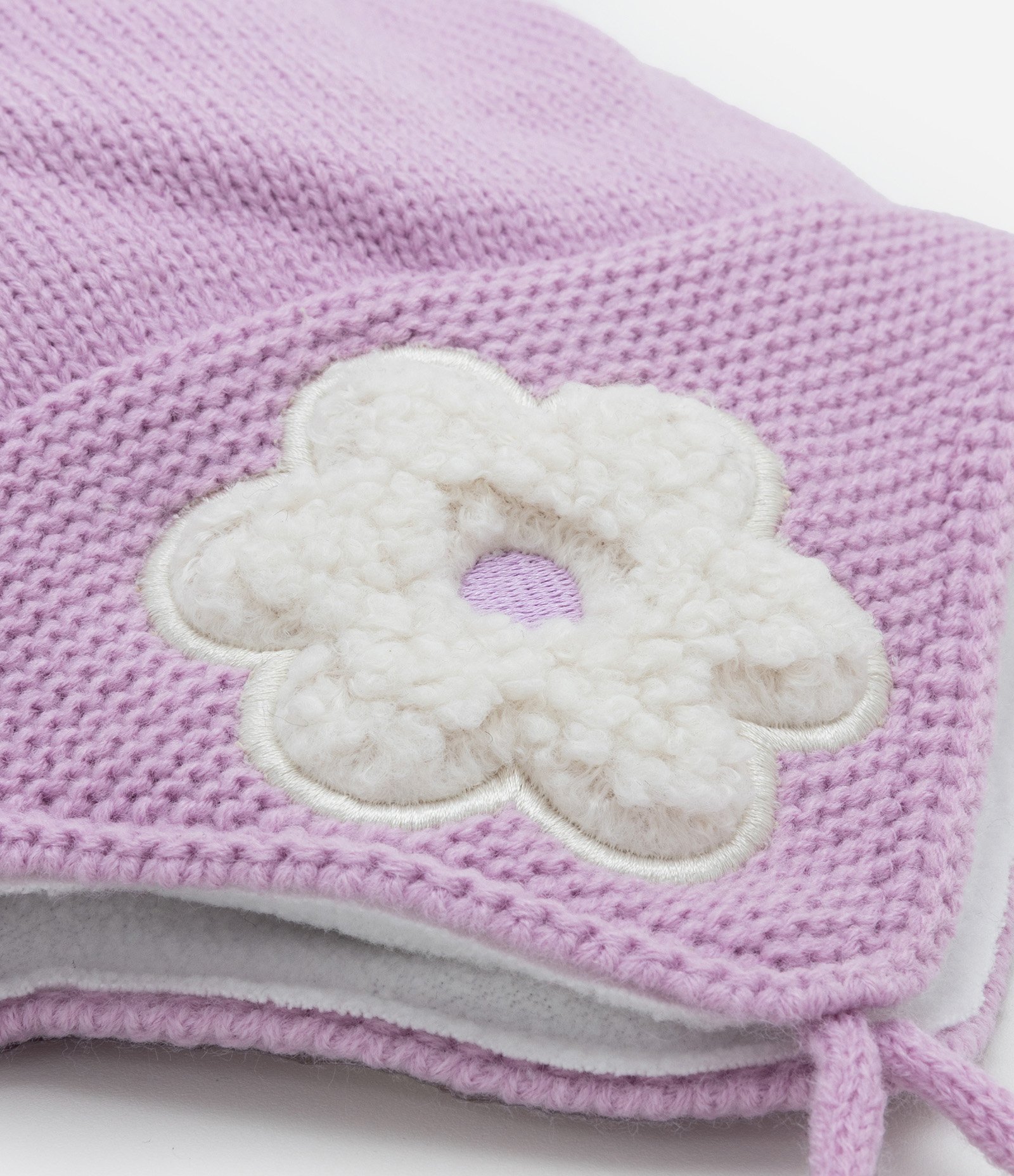 Gorro Infantil em Tricô com Bordado de Florzinhas - Tam Único Lilás 5
