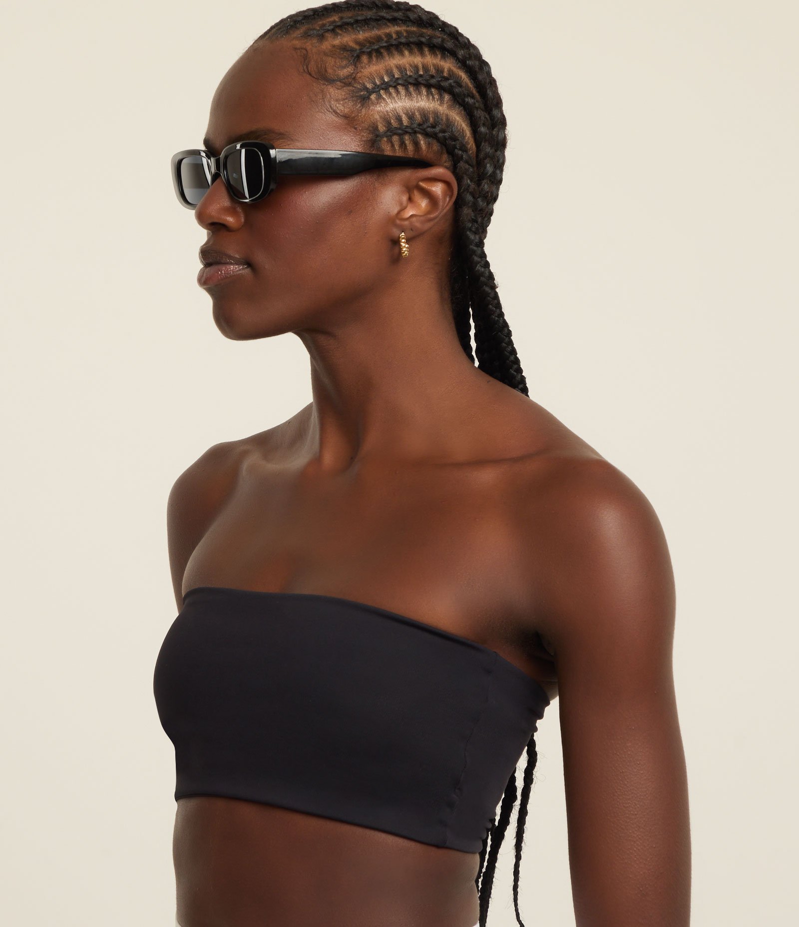 Top Faixa Sem Bojo Em Microfibra E Textura Canelada Preto 4