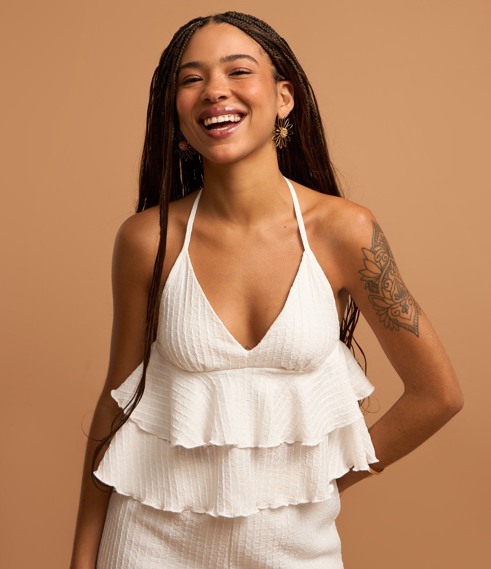 Blusa Frente Única em Tecido Texturizado com Babados Braco Neve 5
