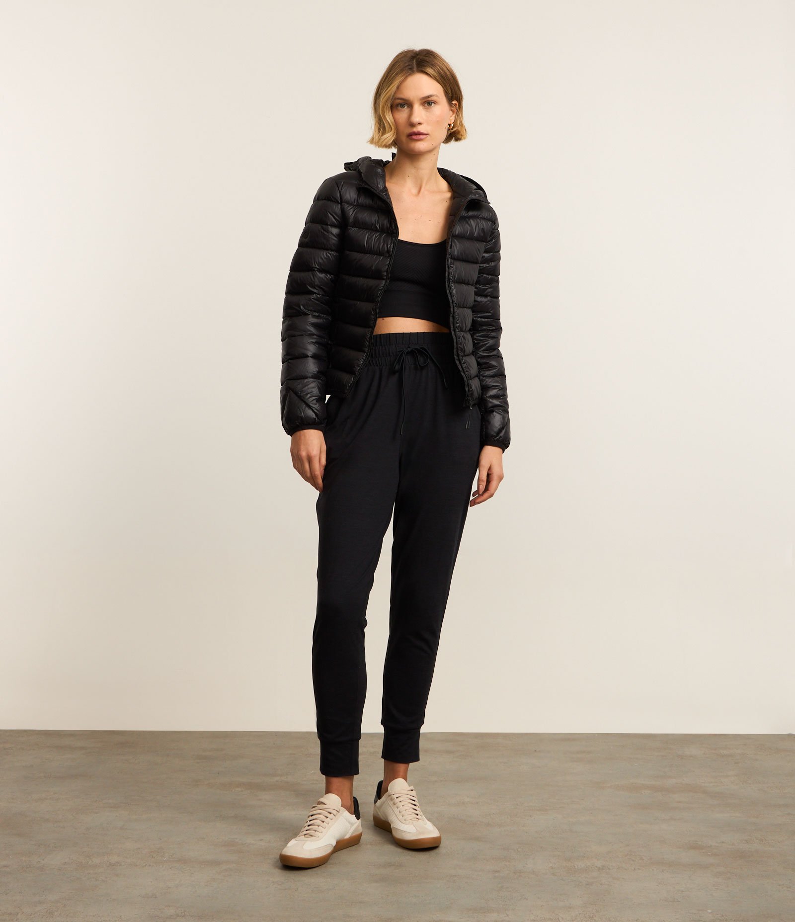 Jaqueta Puffer Esportiva em Poliamida Preto 2