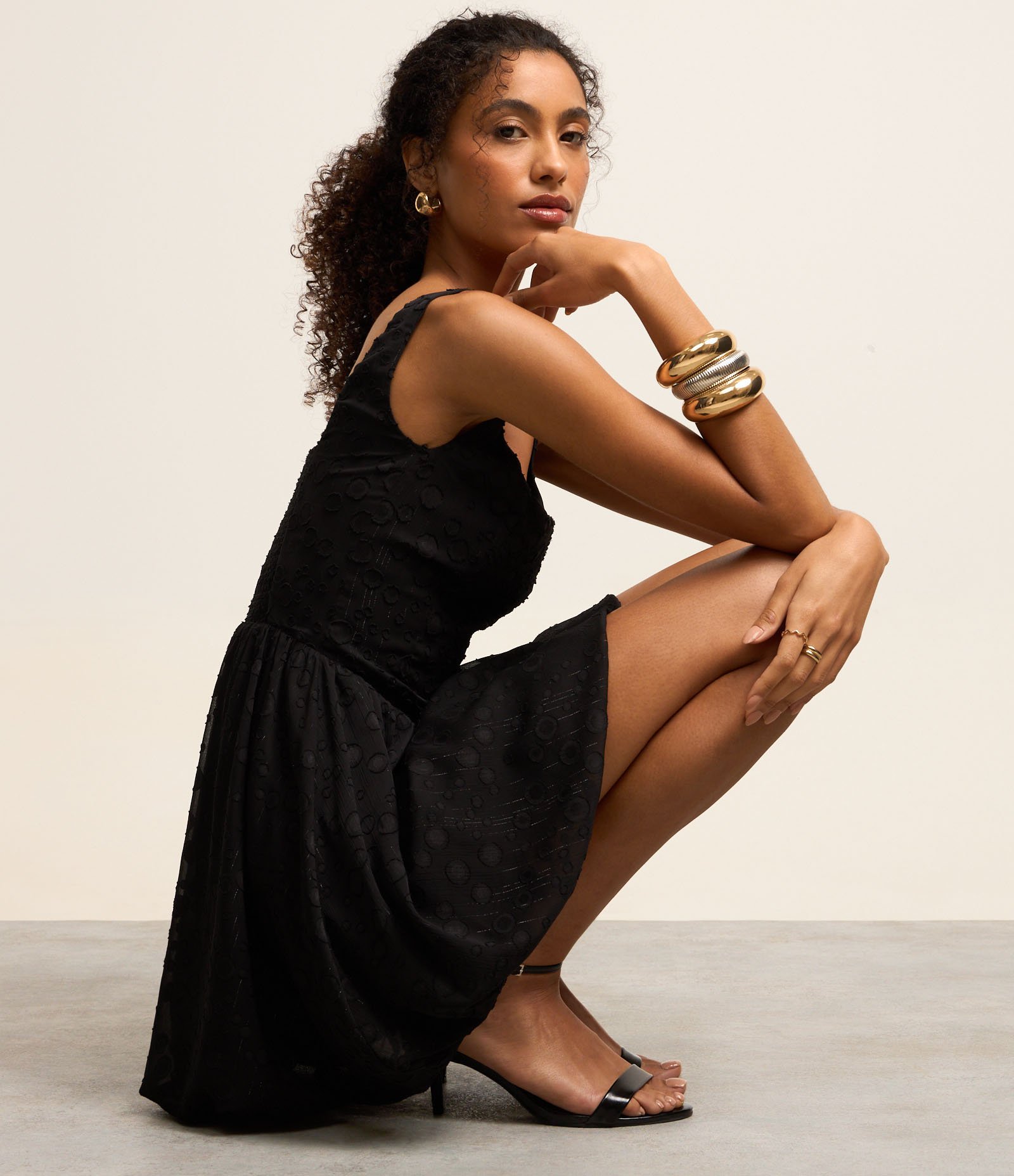 Vestido Balonê em Guipure com Textura Preto 6