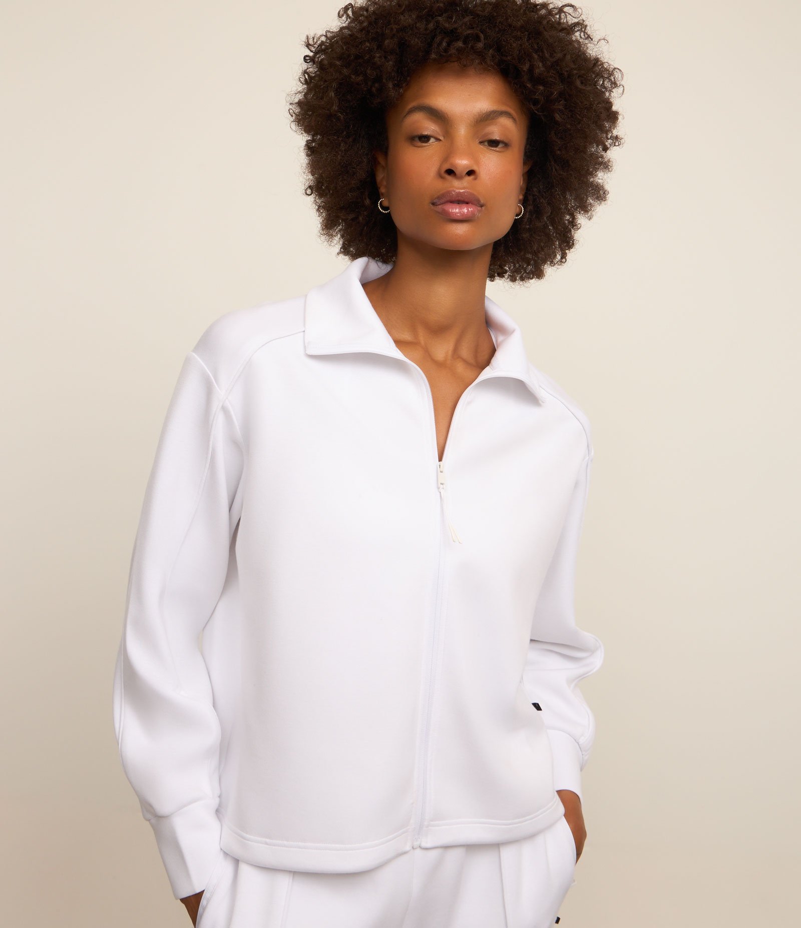 Jaqueta Esportiva em Microfibra Pesada com Golinha Branco 1