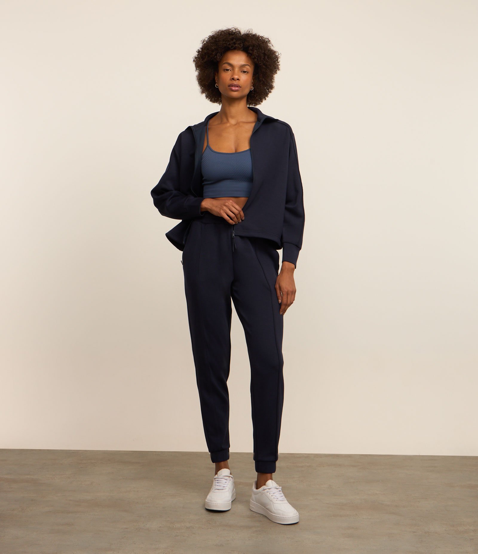 Jaqueta Esportiva em Microfibra Pesada com Golinha Azul Marinho 2