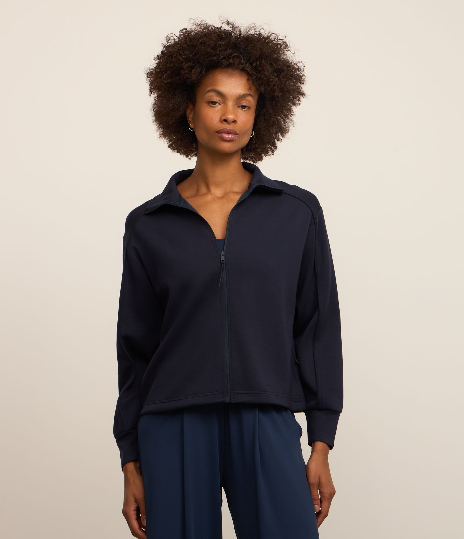 Jaqueta Esportiva em Microfibra Pesada com Golinha Azul Marinho 5