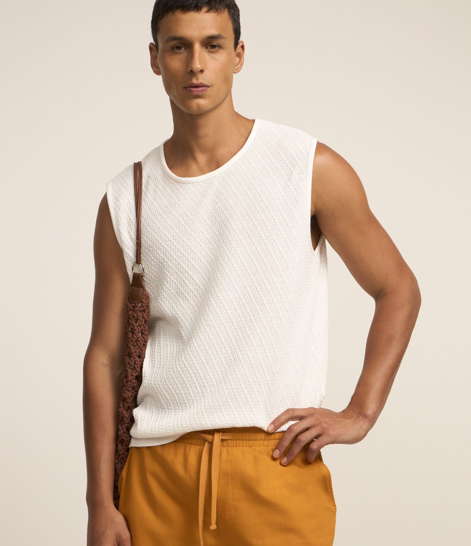 Regata Regular com Textura Diagonal Branco 1