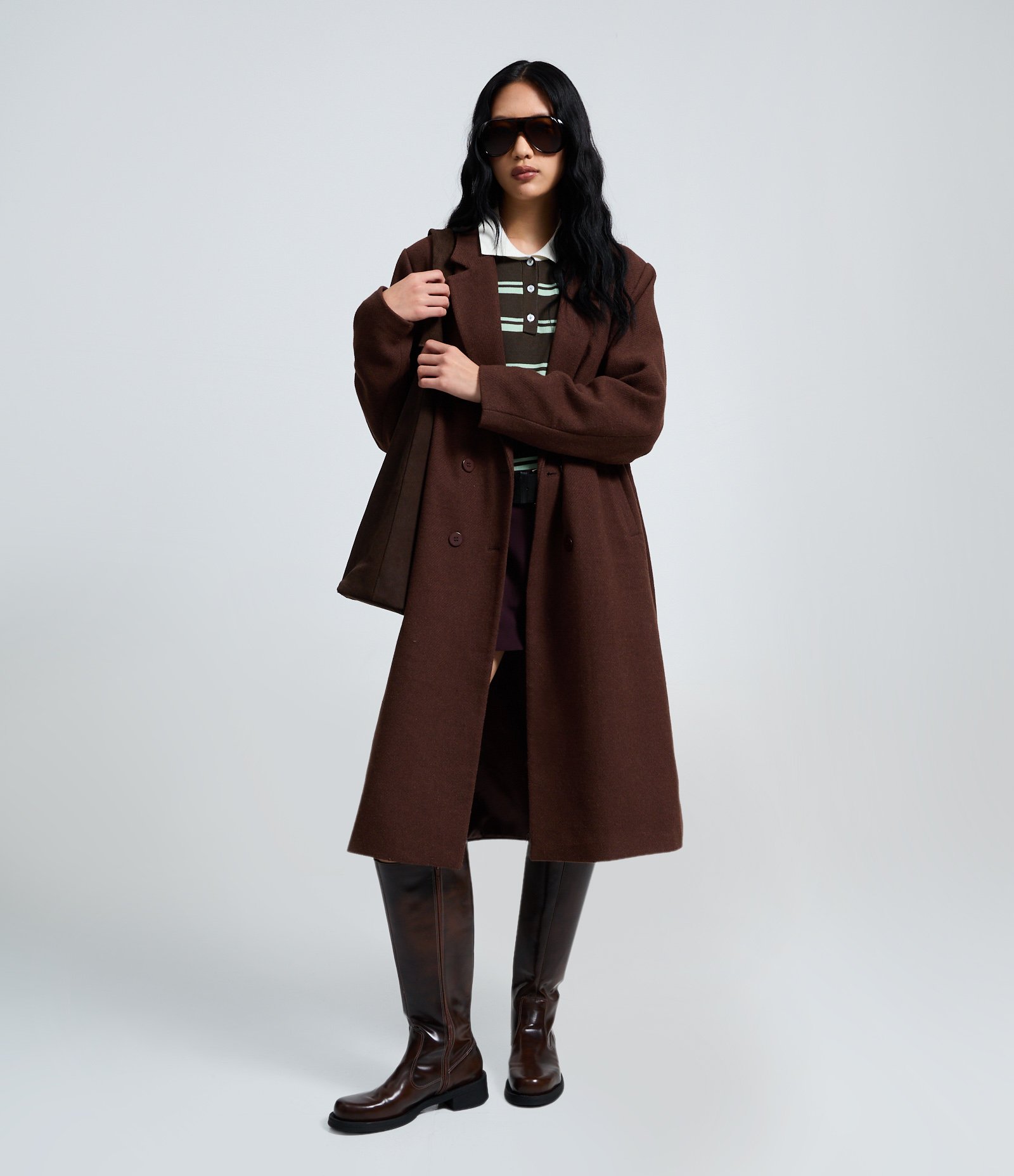 Casaco Longo em Polivelour com Botões e Bolsos Frontais 1