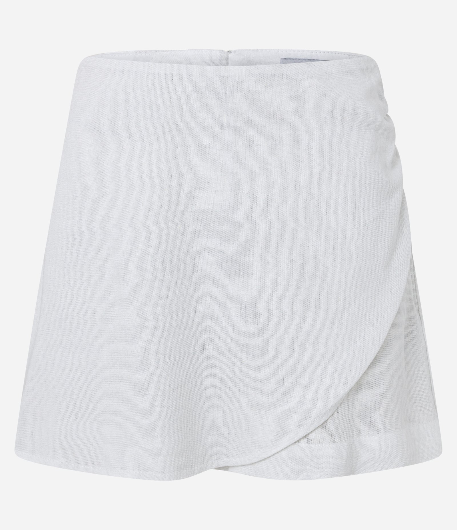 Short Saia em Viscolinho com Detalhe Franzido na Lateral Branco 6