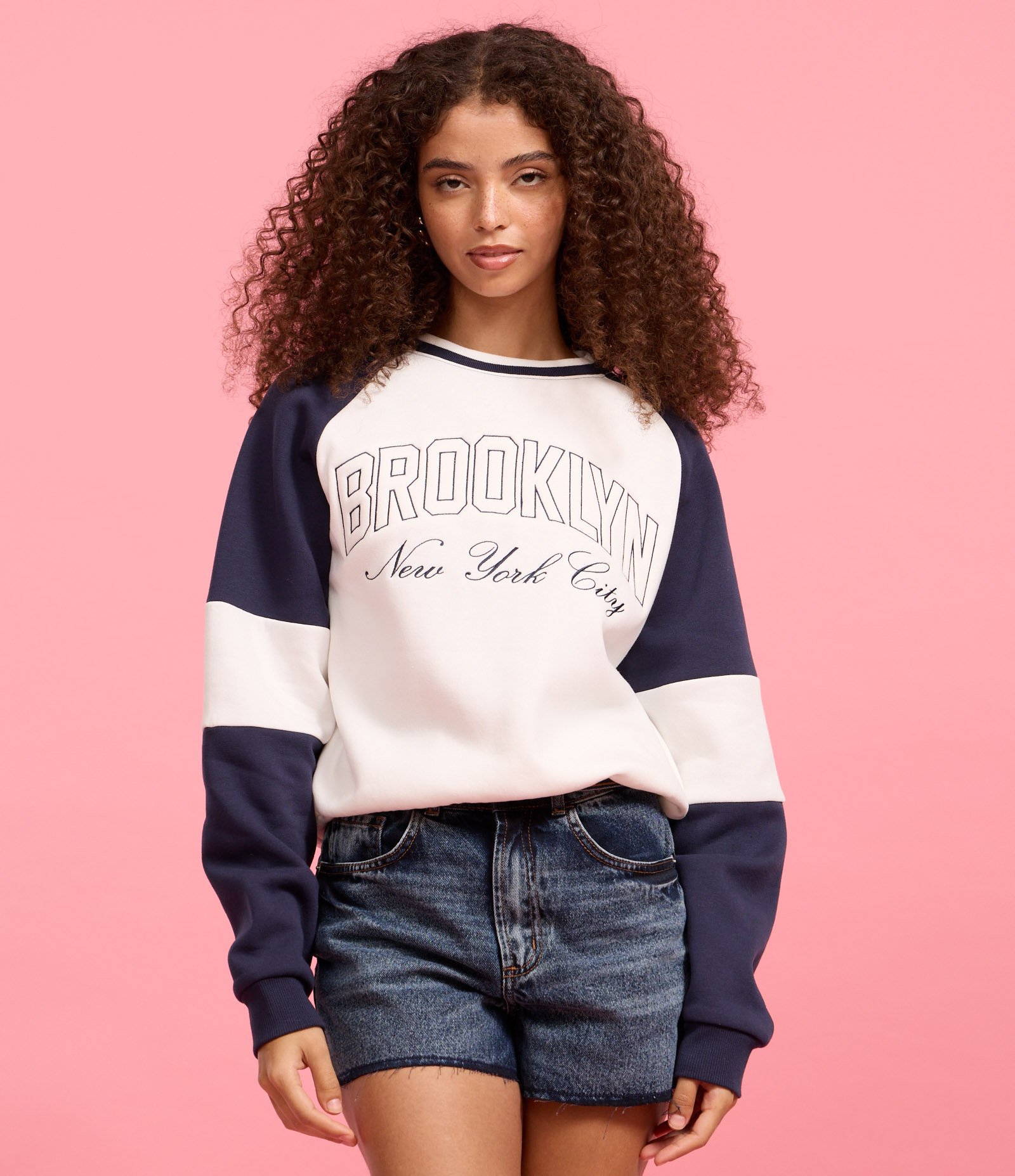 Moletom com Forro Fleece e Bordado Brooklyn Branco 4