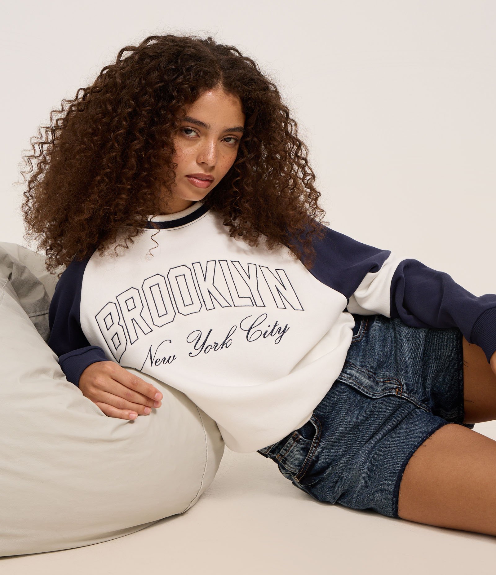 Moletom com Forro Fleece e Bordado Brooklyn Branco 1