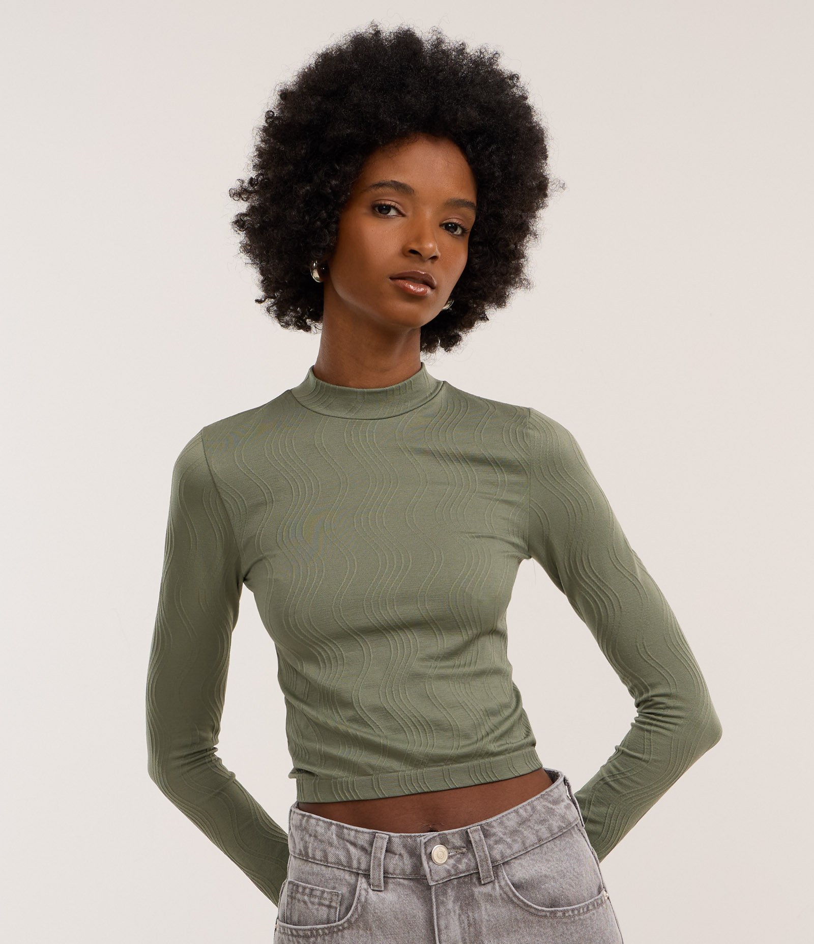 Blusa em Poliamida Seamless com Textura Verde 1