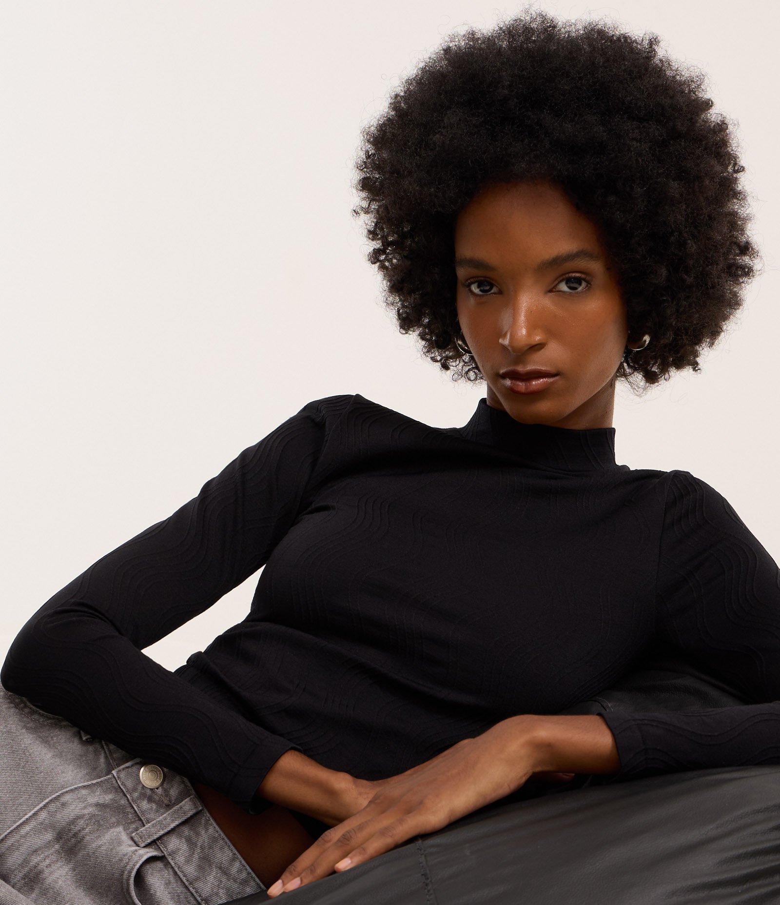 Blusa em Poliamida Seamless com Textura Preto 1