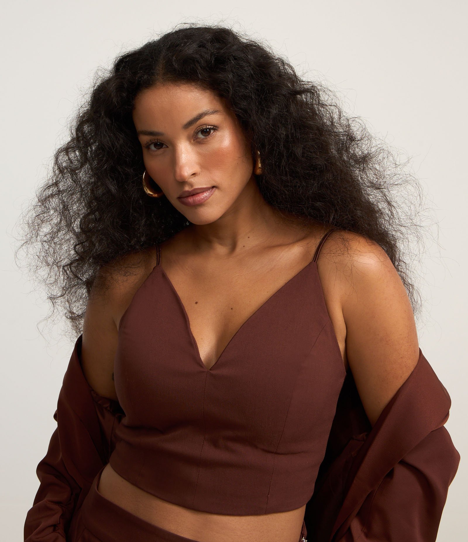 Blusa Cropped Corset em Bengaline com Decote V Marrom Claro 1