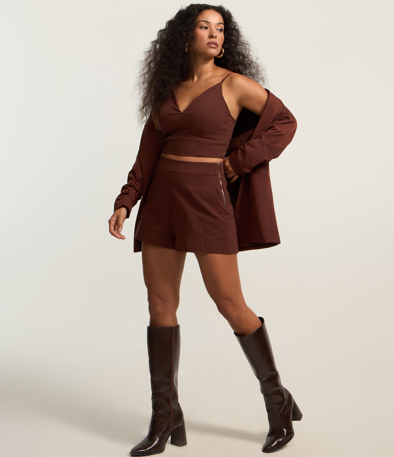 Blusa Cropped Corset em Bengaline com Decote V Marrom Claro 6