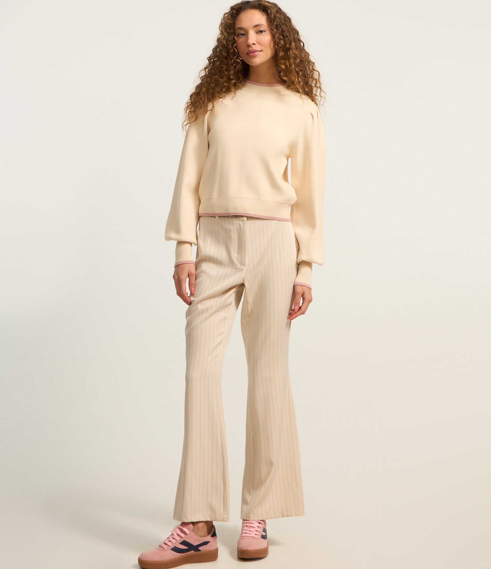 Suéter em Tricô com Friso Contrastante e Manga Bufante Rosa 2