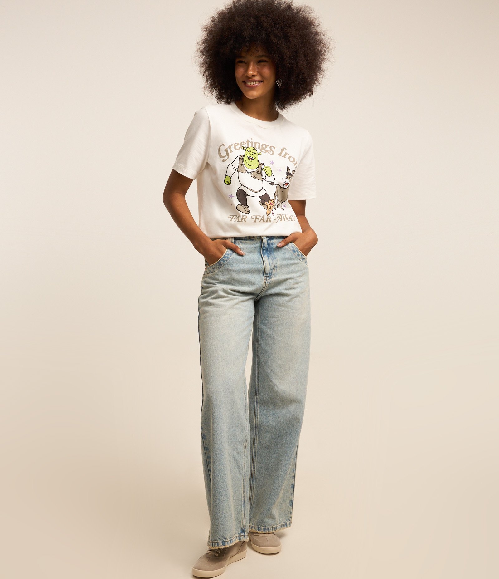 Camiseta Alongada em Algodão com Estampa Shrek Far Far Away Branco 2