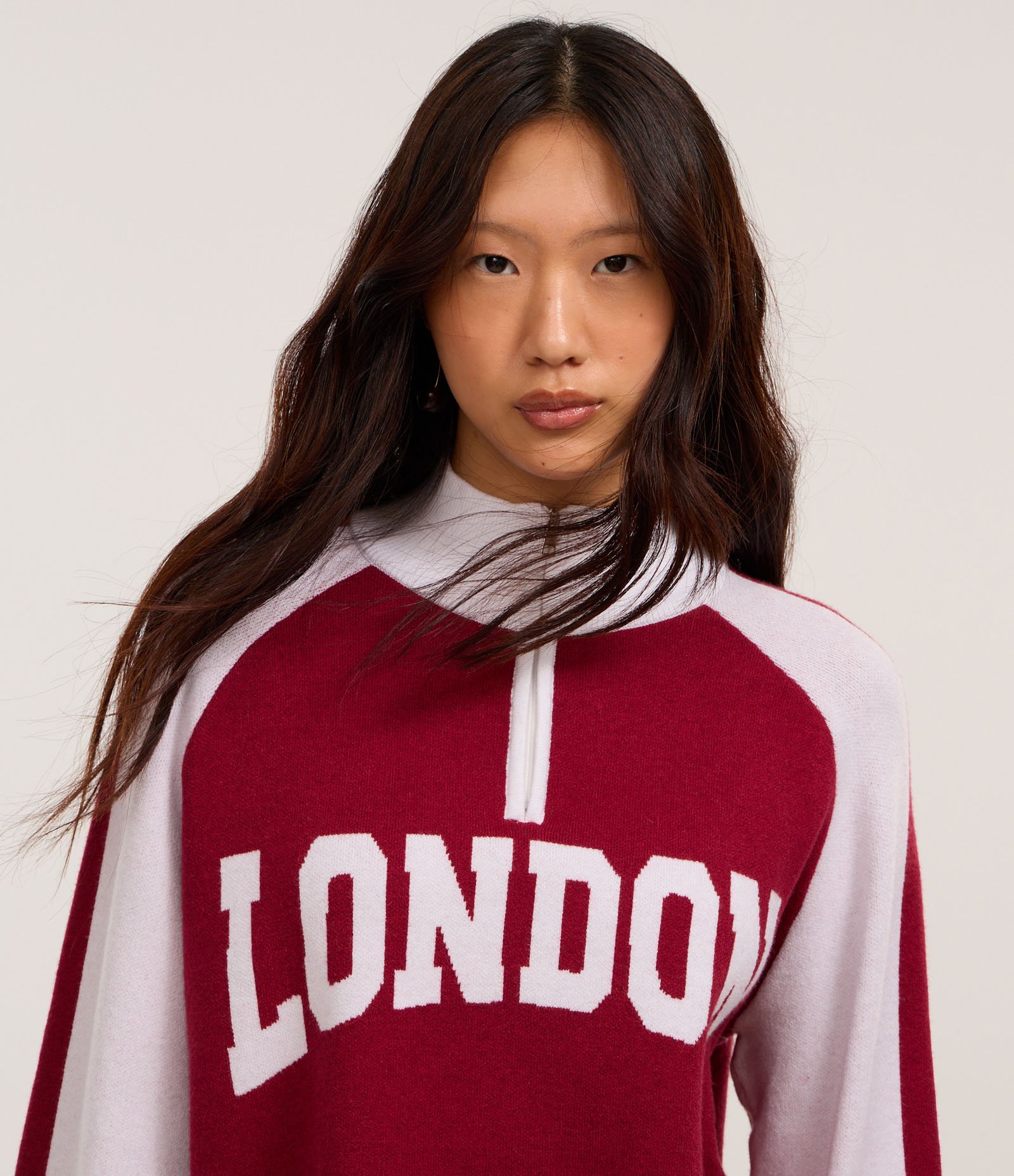 Suéter em Tricô com Zíper com Estampa London Branco/Vermelho 3
