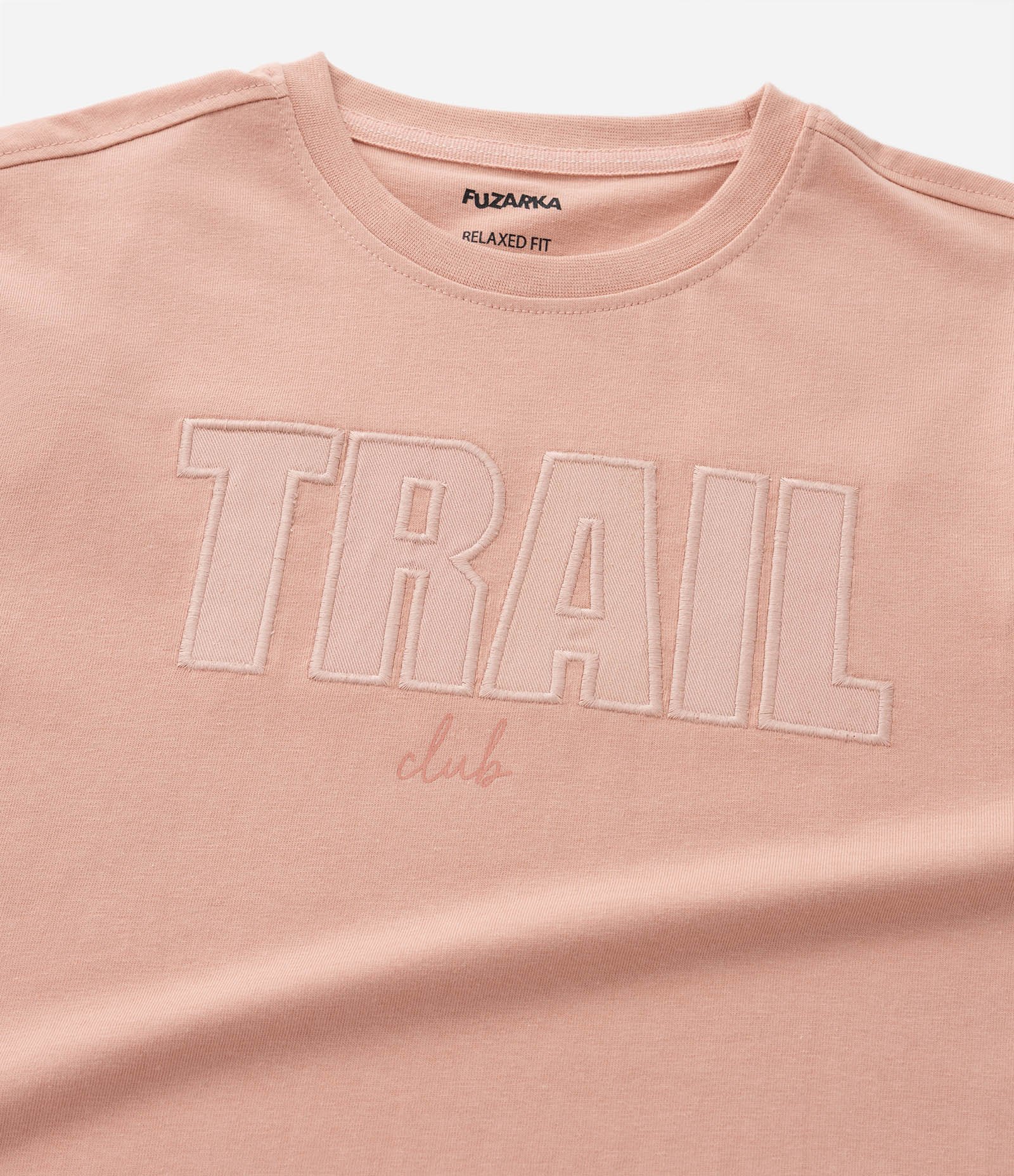 Camiseta Regular com Bordado Lettering Trail - Tam 5 a 14 Anos Laranja 4