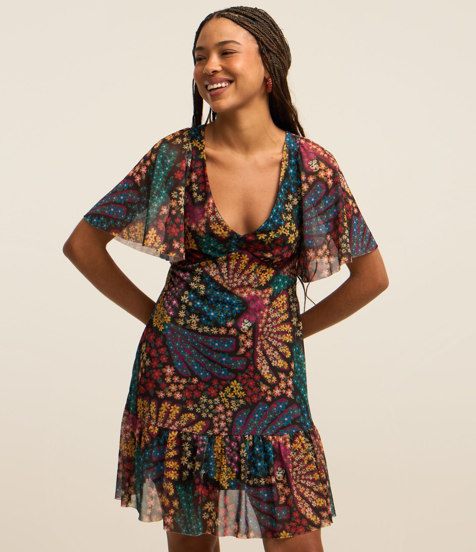 Vestido Curto em Tule com Estampa de Frutinhas Multicores 1