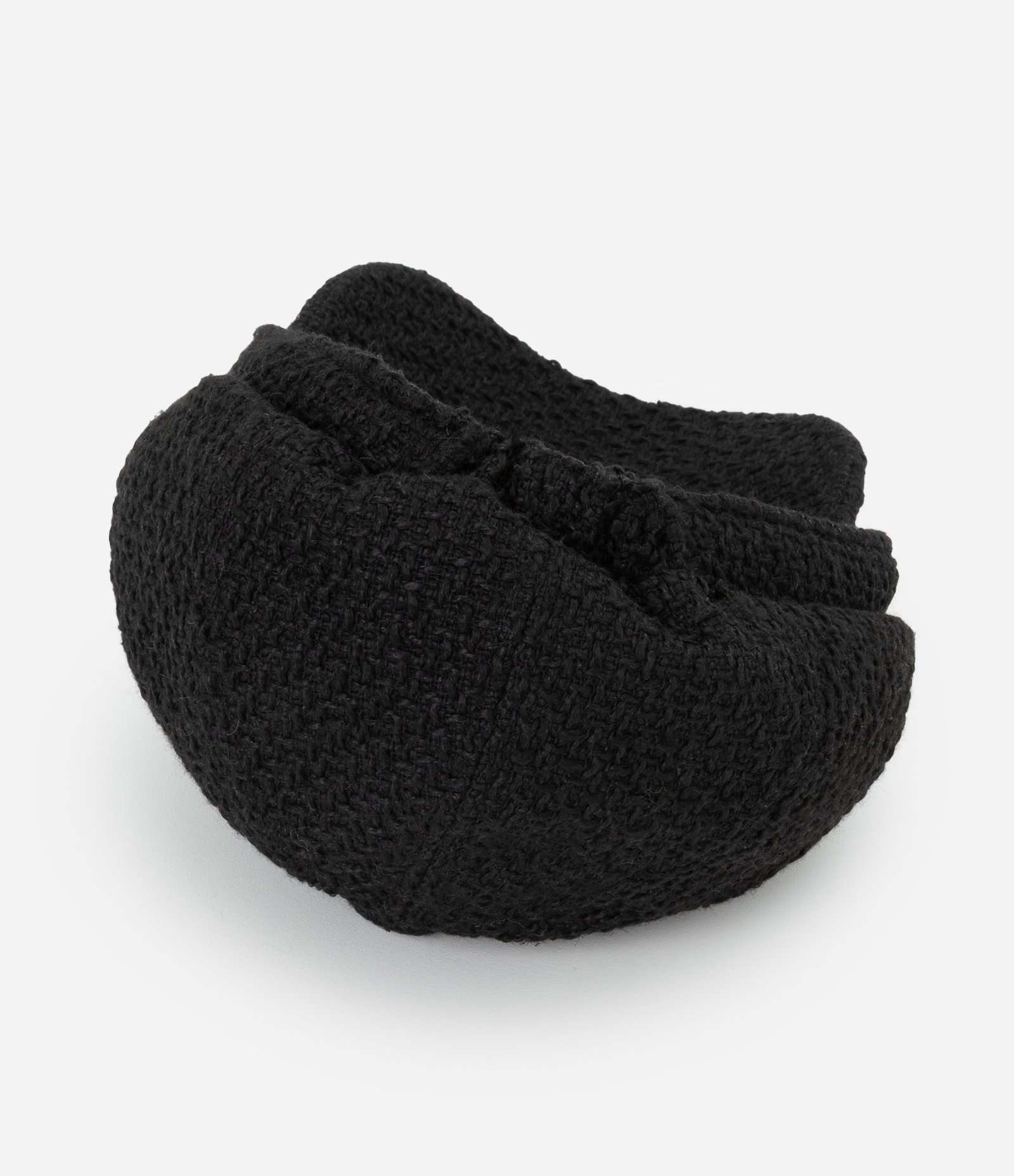 Boina em Tweed com Aba Curva Preto 3