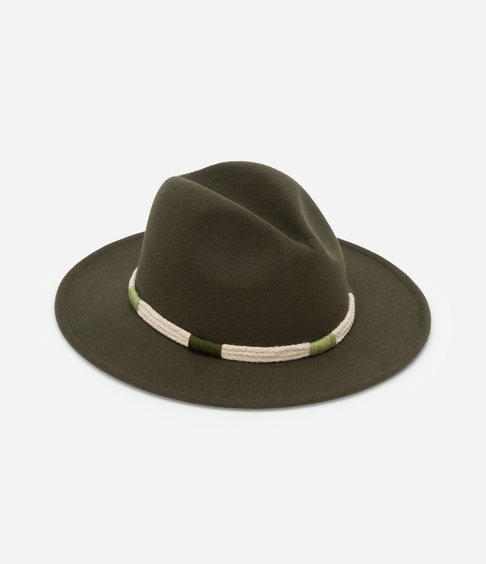 Chapéu em Suede com Cordas na Aba e Linhas Contrastantes Verde Militar 2
