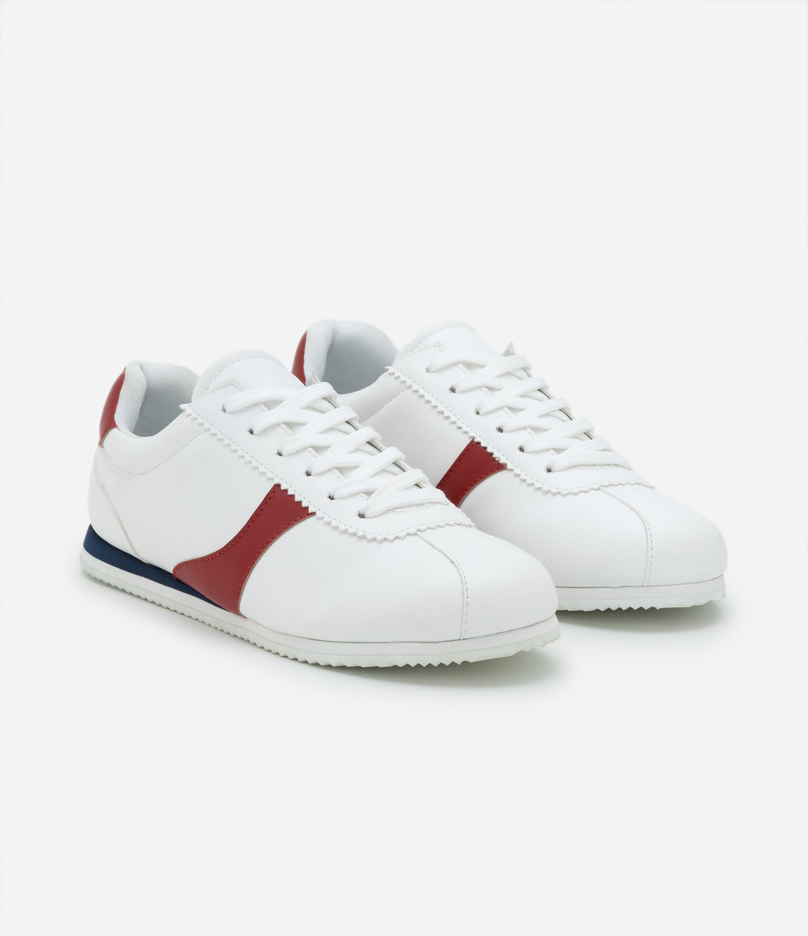 Tênis em Material Sintético com Cano Baixo Branco 3