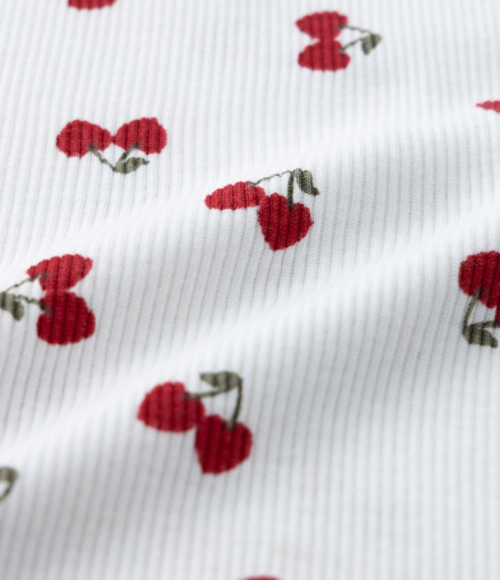 Regata Infantil em Ribana com Estampa Cerejinhas - Tam 5 a 14 Anos Branco 3