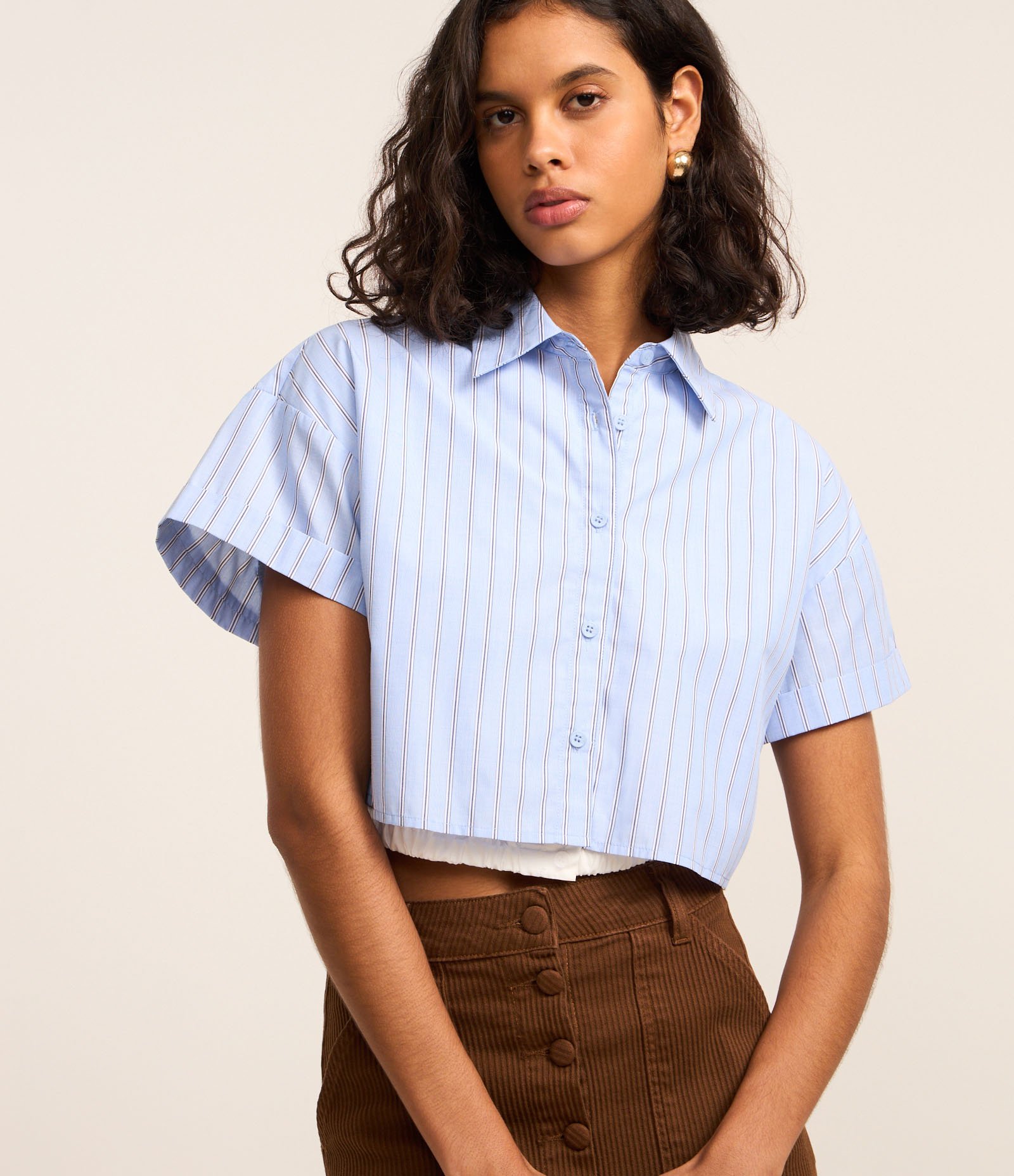 Camisa Cropped em Tricoline com Estampa Listrada Azul 1