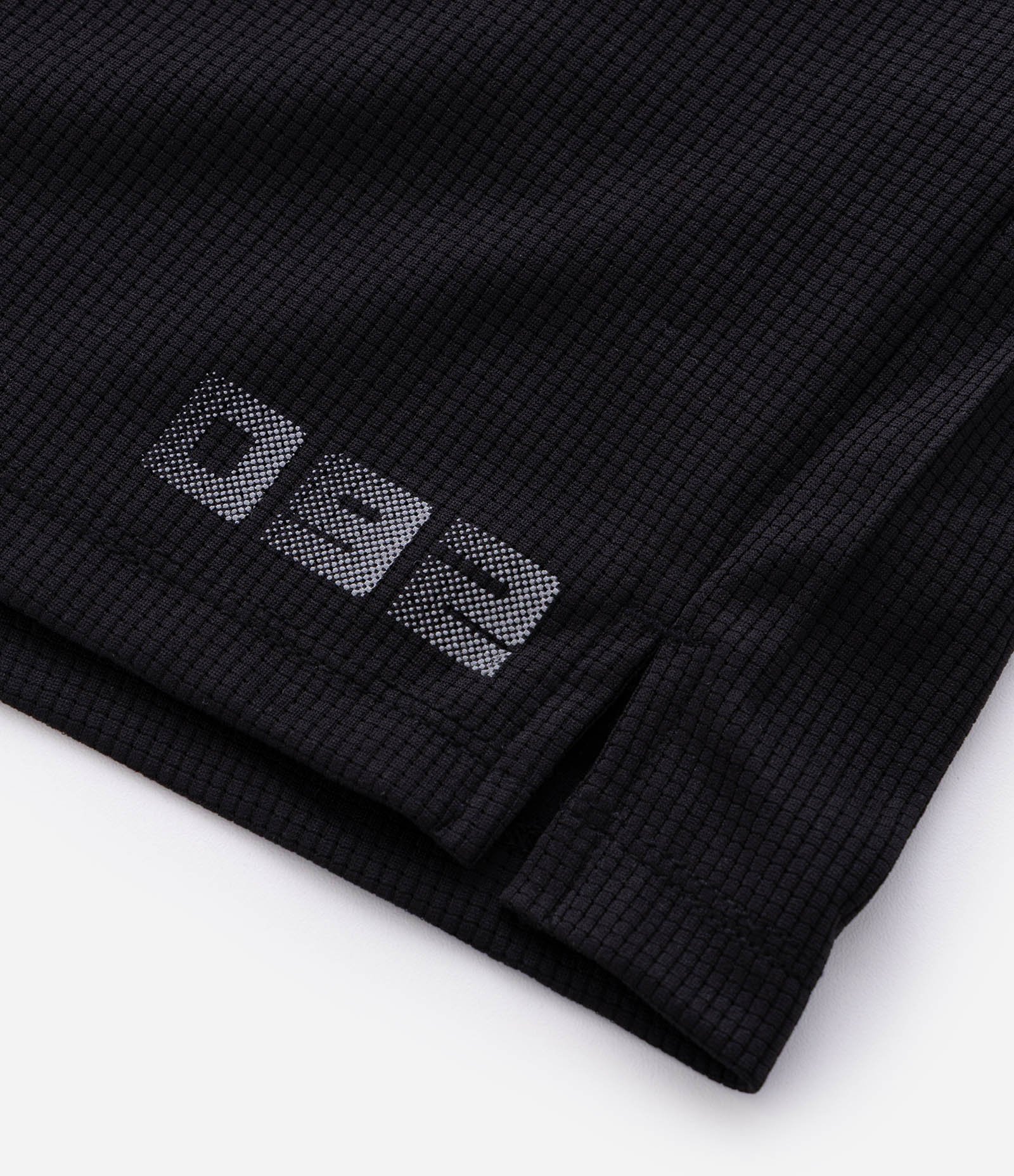 Bermuda Esportiva com Cós Elástico Preto 10