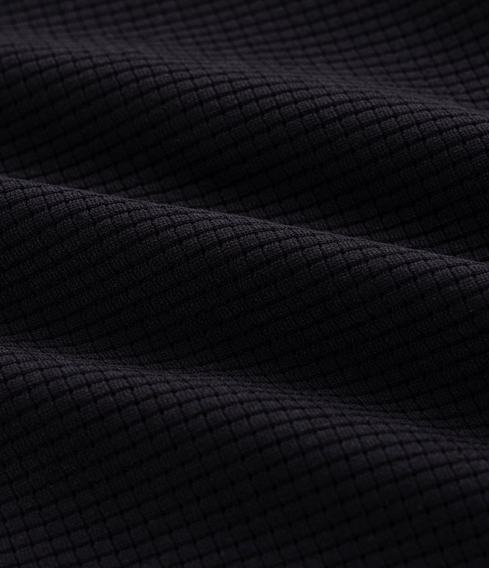 Bermuda Esportiva com Cós Elástico Preto 11