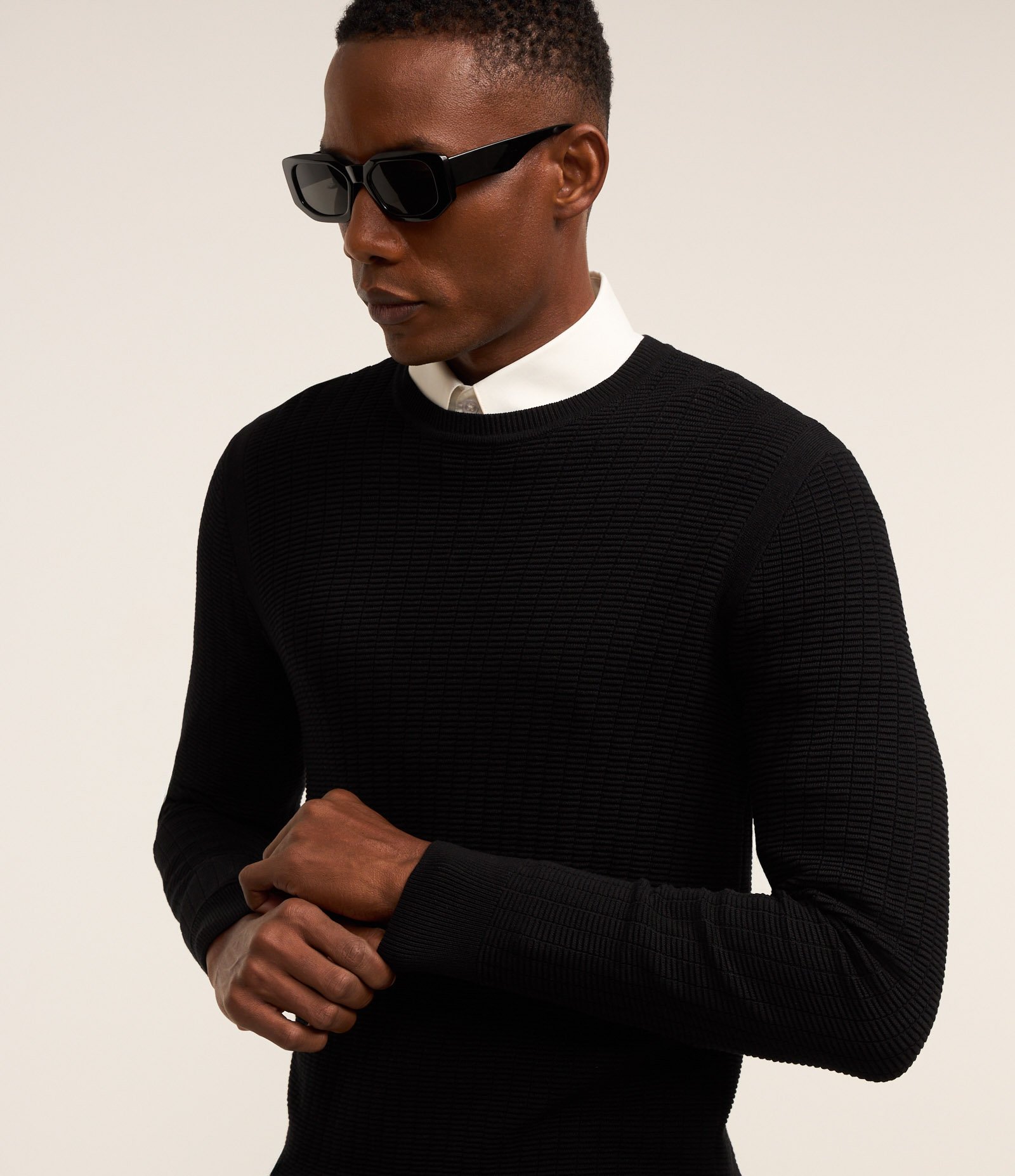 Suéter em Malha com Textura Xadrez Grid Preto 3