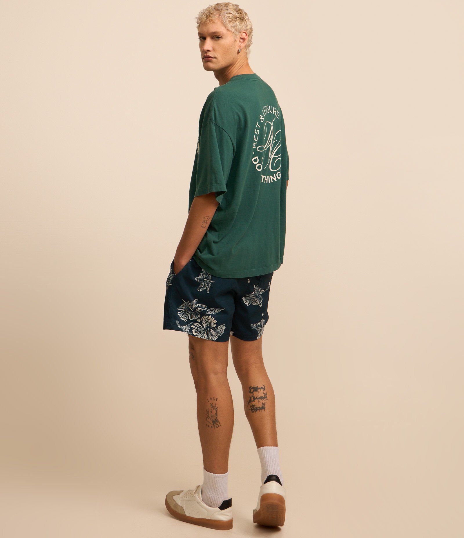 Camiseta Overboxy em Algodão com Estampa Lettering Verde 2